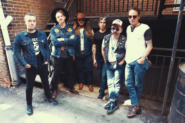 Vandoliers